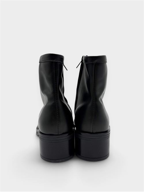 Stivaletto nero in pelle con tacco basso IL LACCIO | 5438VITELO NERO